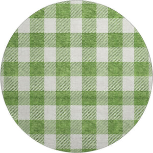 HomeRoots 8' Green And Ivory Plaid Round Rug – Durable, Washable, UV-Protected for Family-Friendly Living Spaces 673378