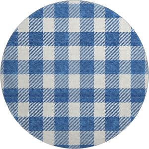 HomeRoots 8' Navy Blue and Ivory Plaid Washable Round Rug – UV Protected, Stain Resistant for Family Spaces 673390