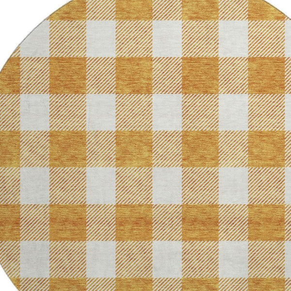 HomeRoots 8' Orange and Ivory Plaid Washable Round Rug - Durable, UV-Protected, Stain-Resistant for Busy Homes 673396