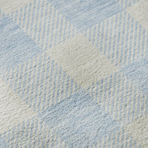HomeRoots 8' Sky Blue & Ivory Plaid Washable Round Rug - Durable, Stain-Resistant with UV Protection for Any Room 673414
