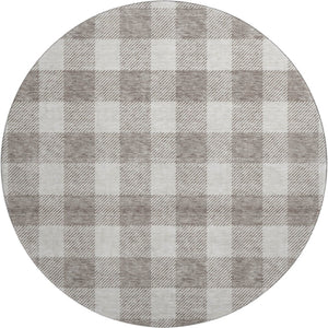 HomeRoots 8' Taupe and Ivory Plaid Washable Round Rug with UV Protection for Stylish, Family-Friendly Spaces 673420