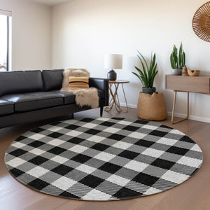 HomeRoots 8' Black And Ivory Plaid Round Rug – Durable, Washable, UV-Protected, Perfect for High-Traffic Spaces! 673444