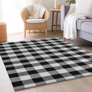 HomeRoots 9' X 12' Black And Ivory Plaid Washable Area Rug - Stain Resistant, UV Protected, Stylish & Durable! 673446
