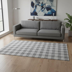 HomeRoots 5' X 8' Gray And Ivory Plaid Washable Area Rug – Soft, Durable, UV-Protected with Stain Resistance! 673455