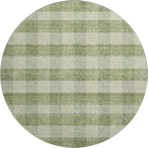 HomeRoots 8' Green And Ivory Plaid Round Rug – Washable, UV-Protected, Stain-Resistant for Family Living Spaces 673462