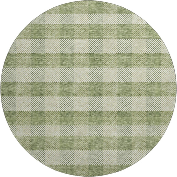 HomeRoots 8' Green And Ivory Plaid Round Rug – Washable, UV-Protected, Stain-Resistant for Family Living Spaces 673462