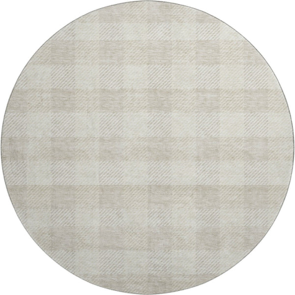 HomeRoots 8' Ivory And Beige Plaid Round Rug - Durable, Stain-Resistant, UV Protected for Indoor & Outdoor Use 673468