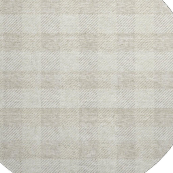 HomeRoots 8' Ivory And Beige Plaid Round Rug - Durable, Stain-Resistant, UV Protected for Indoor & Outdoor Use 673468