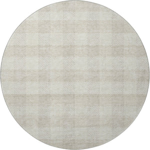 HomeRoots 8' Ivory And Beige Plaid Round Rug - Durable, Stain-Resistant, UV Protected for Indoor & Outdoor Use 673468