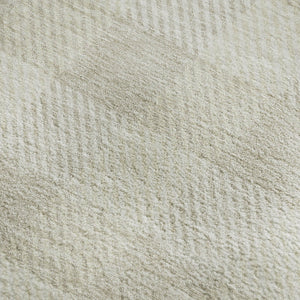 HomeRoots 8' X 10' Ivory And Beige Plaid Washable Area Rug - Durable, UV-Protected, Stain-Resistant Design! 673469