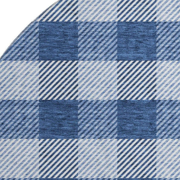 HomeRoots 8' Navy Blue and Ivory Plaid Round Rug - Washable, UV-Protected, Perfect for Family Rooms & Patios 673480