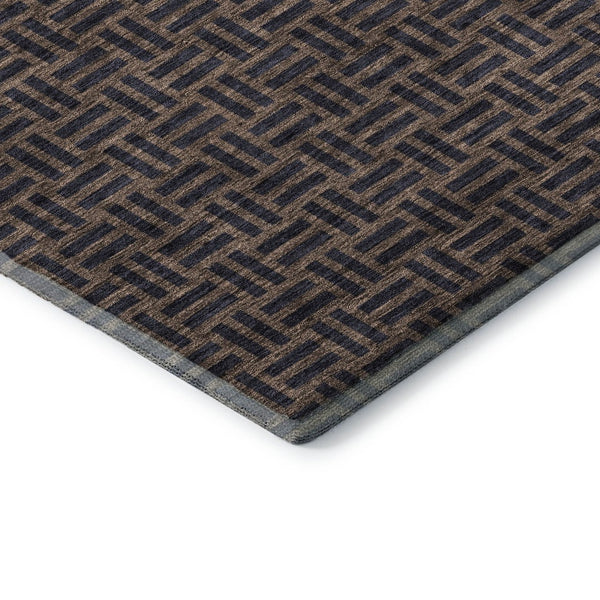 HomeRoots 8' Chocolate and Gray Abstract Geometric Washable Round Rug – Durable, Stylish, UV Protected & Easy Care! 673522