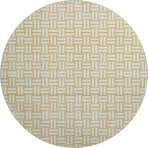 HomeRoots 8' Gold and Ivory Abstract Geometric Round Rug - Washable, UV-Protected, Ideal for Modern Spaces 673528