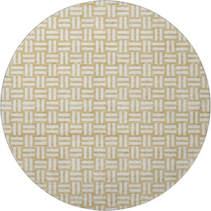 HomeRoots 8' Gold and Ivory Abstract Geometric Round Rug - Washable, UV-Protected, Ideal for Modern Spaces 673528