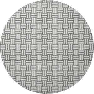 HomeRoots 8' Gray and Ivory Abstract Geometric Washable Round Rug - Stylish, Durable, UV-Protected Design! 673534