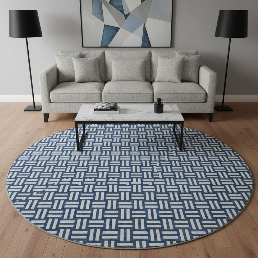 HomeRoots 8' Navy Blue & Ivory Abstract Geometric Washable Round Rug - Durable, Stain Resistant, UV Protected! 673552