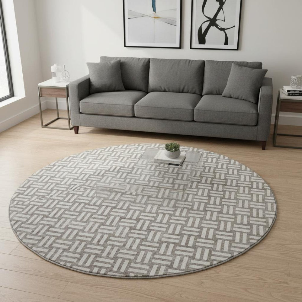 HomeRoots 8' Taupe and Beige Abstract Geometric Round Rug - Washable, UV-Protected, Durable for Homes 673582