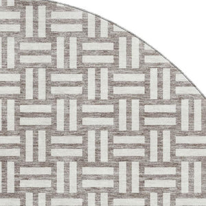 HomeRoots 8' Taupe and Beige Abstract Geometric Round Rug - Washable, UV-Protected, Durable for Homes 673582