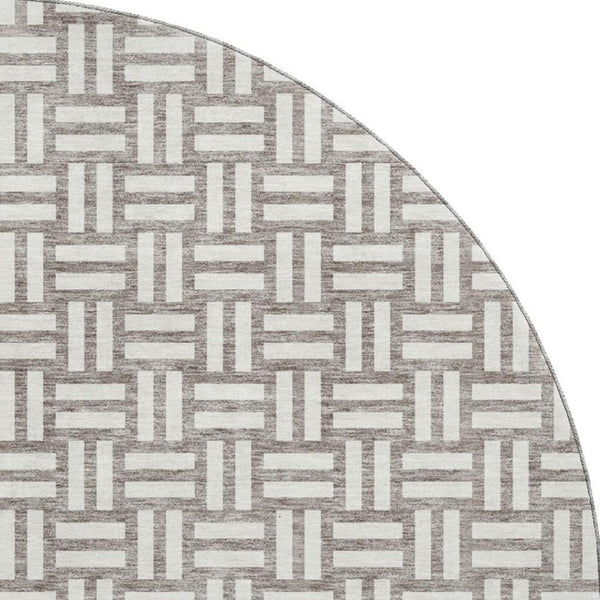 HomeRoots 8' Taupe and Beige Abstract Geometric Round Rug - Washable, UV-Protected, Durable for Homes 673582