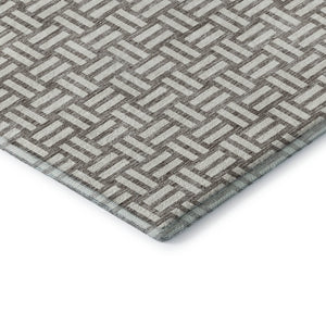 HomeRoots 8' X 10' Stylish Taupe & Beige Abstract Geometric Area Rug - Washable, UV Protected & Stain Resistant! 673583