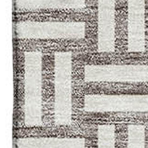 HomeRoots 8' X 10' Stylish Taupe & Beige Abstract Geometric Area Rug - Washable, UV Protected & Stain Resistant! 673583