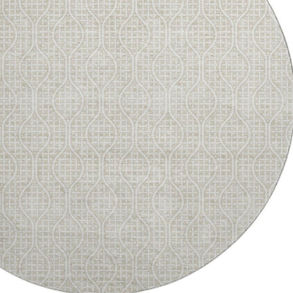 HomeRoots 8' Beige and Ivory Geometric Washable Round Rug with UV Protection, Stain-Resistant & Stylish Design 673600