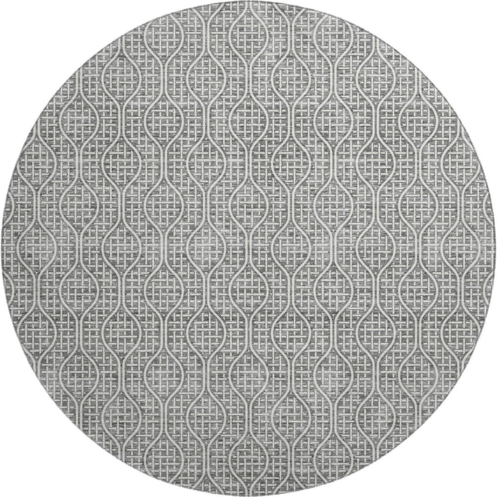 HomeRoots 8' Gray And Ivory Geometric Round Rug - Washable, UV Protected, Perfect for High-Traffic Spaces 673624