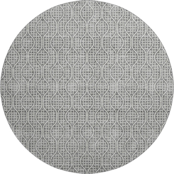 HomeRoots 8' Gray And Ivory Geometric Round Rug - Washable, UV Protected, Perfect for High-Traffic Spaces 673624