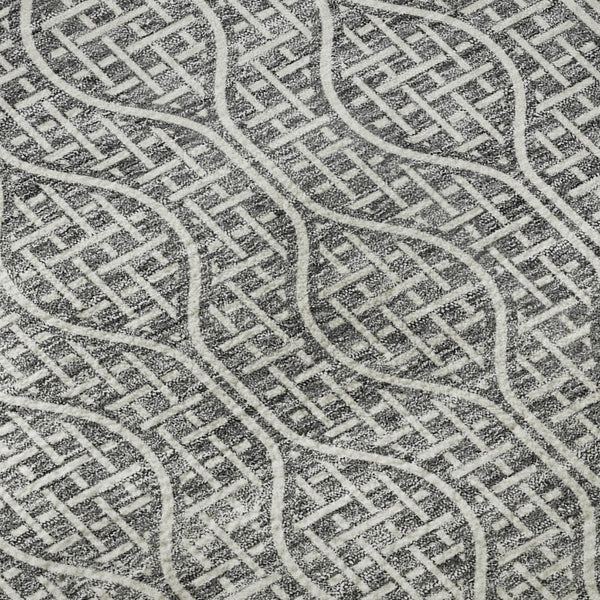 HomeRoots 8' Gray And Ivory Geometric Round Rug - Washable, UV Protected, Perfect for High-Traffic Spaces 673624
