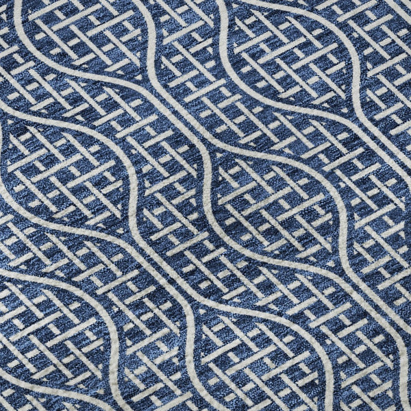 HomeRoots 8' Navy Blue & Ivory Geometric Round Rug - Washable, UV-Protected, Perfect for High-Traffic Areas 673642