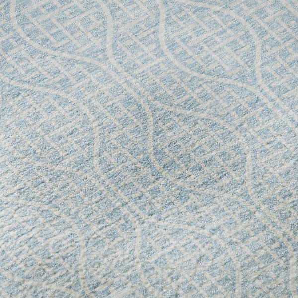 HomeRoots 8' Sky Blue Geometric Round Rug - Washable, UV Protected, Ideal for High-Traffic & Kid-Friendly Homes 673660