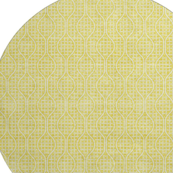 HomeRoots 8' Yellow and Ivory Geometric Round Rug – Washable, UV-Protected, Stylish for High-Traffic Areas 673678
