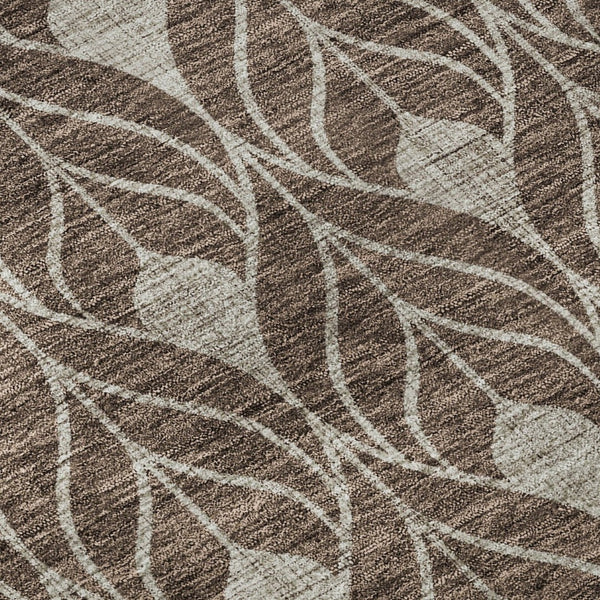 HomeRoots 8' Stylish Chocolate & Beige Geometric Washable Round Rug with UV Protection for High-Traffic Areas 673702