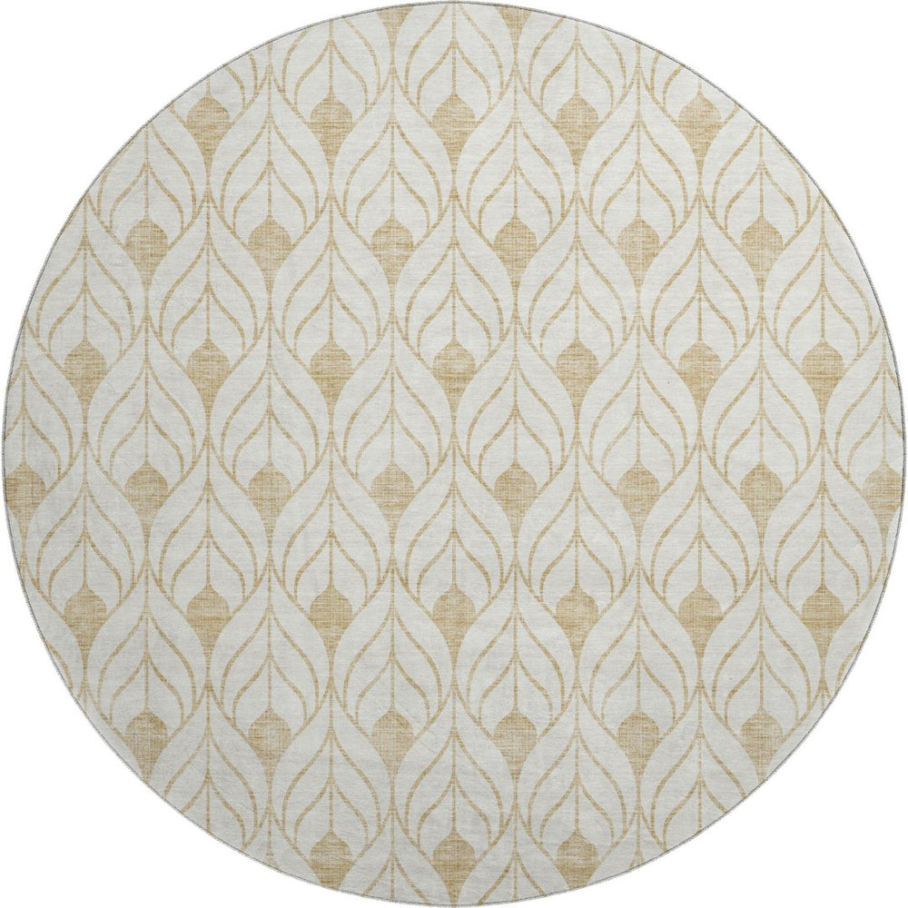 HomeRoots 8' Gold and Ivory Geometric Washable Round Rug - Stylish, Durable, and UV-Protected for Any Space 673708