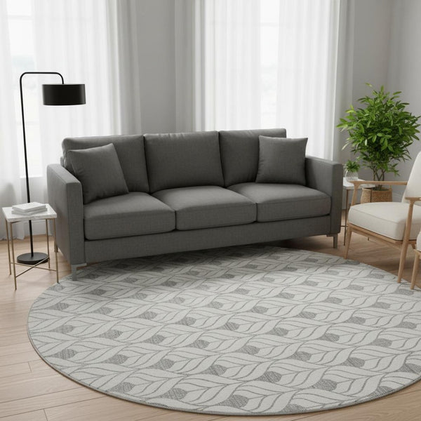 HomeRoots 8' Gray and Ivory Geometric Round Rug - Washable, UV Protected, Stain-Resistant for High-Traffic Areas 673714