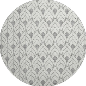 HomeRoots 8' Gray and Ivory Geometric Round Rug - Washable, UV Protected, Stain-Resistant for High-Traffic Areas 673714