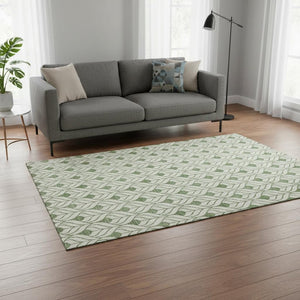 HomeRoots 5' X 8' Green And Ivory Geometric Area Rug - Washable, UV Protection, Stylish & Durable for Any Room 673719
