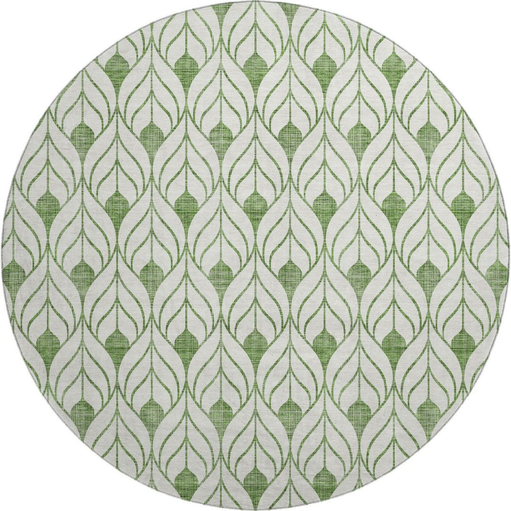 HomeRoots 8' Green and Ivory Geometric Washable Round Rug with UV Protection for Homes, Patios & Playrooms 673720