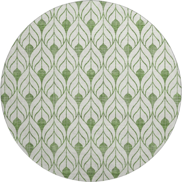 HomeRoots 8' Green and Ivory Geometric Washable Round Rug with UV Protection for Homes, Patios & Playrooms 673720
