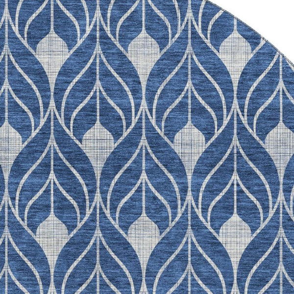 HomeRoots 8' Navy Blue and Gray Geometric Round Rug - Washable, UV-Protected, Stain-Resistant for High Traffic Areas 673732