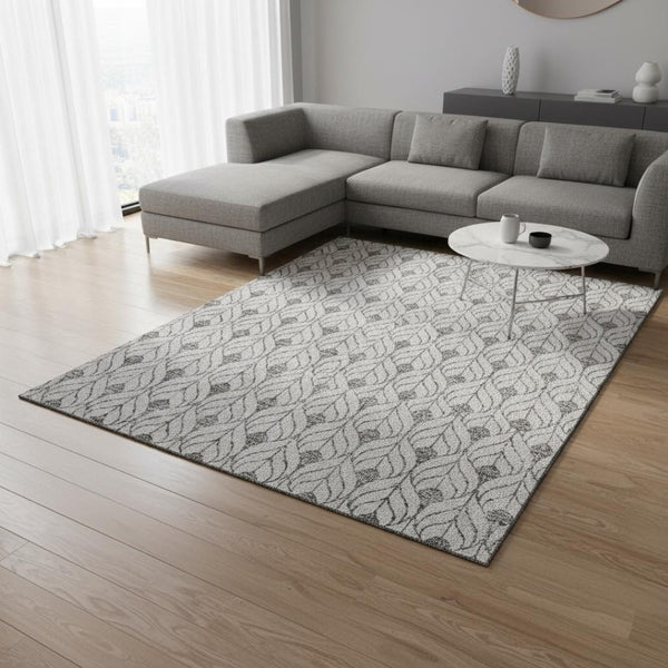 HomeRoots 8' X 10' Stylish Silver & Ivory Geometric Area Rug - Washable, UV Protected & Pet Friendly! 673751