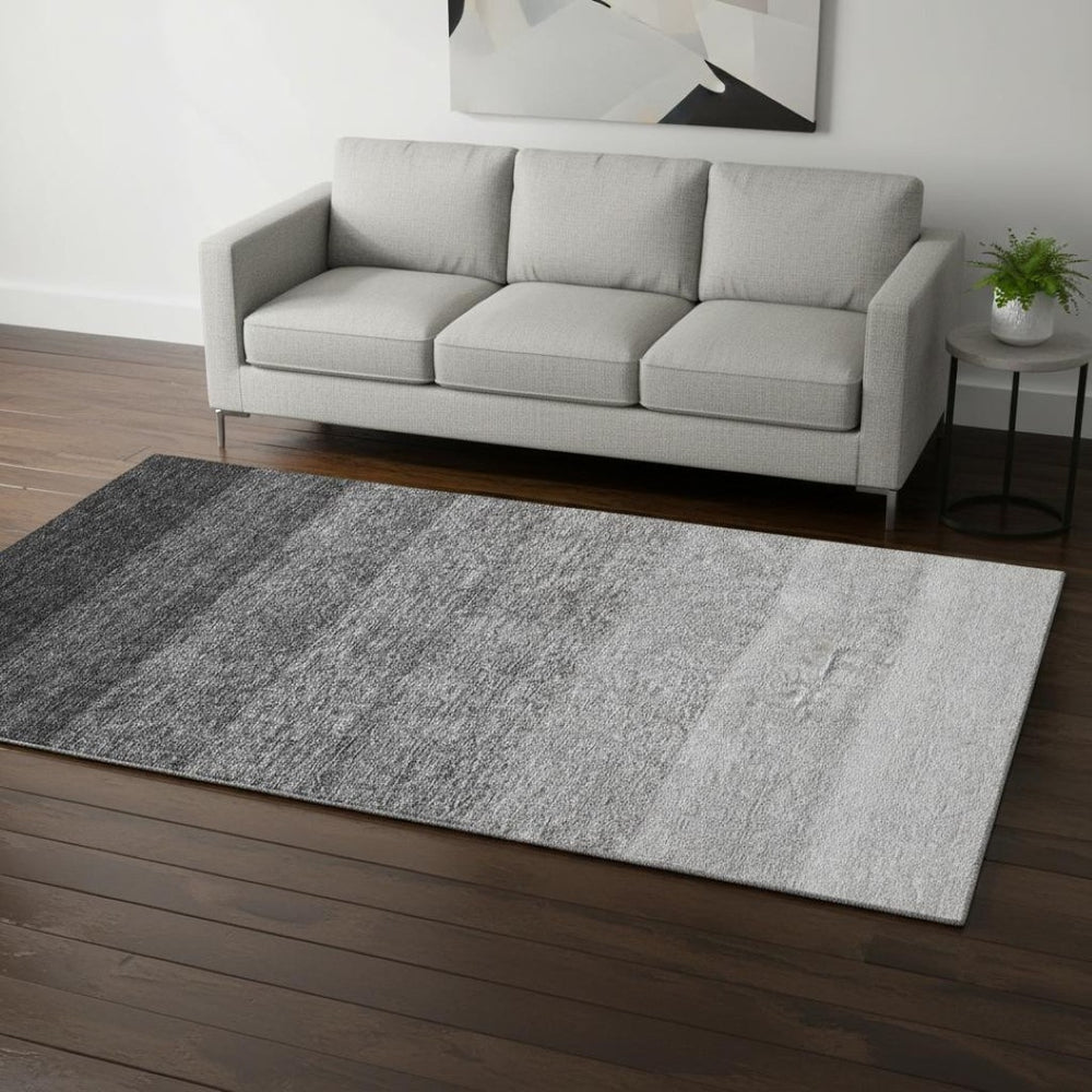 HomeRoots 5' Black & Gray Ombre Washable Area Rug - Stylish, Durable, UV Protected for Modern Homes & Pets 673767