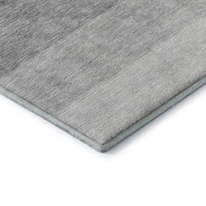HomeRoots 5' Black & Gray Ombre Washable Area Rug - Stylish, Durable, UV Protected for Modern Homes & Pets 673767