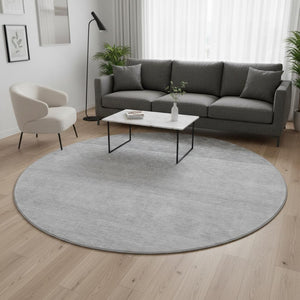 HomeRoots 8' Gray and Silver Ombre Round Rug - Washable, UV Protected, Durable for High-Traffic Spaces! 673786