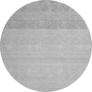 HomeRoots 8' Gray and Silver Ombre Round Rug - Washable, UV Protected, Durable for High-Traffic Spaces! 673786