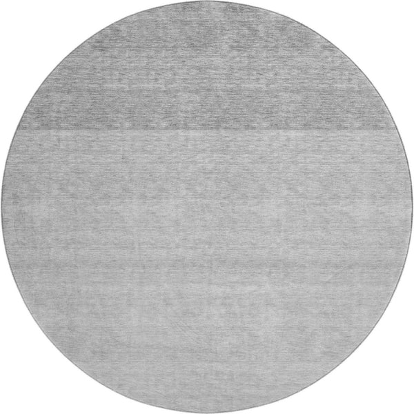 HomeRoots 8' Gray and Silver Ombre Round Rug - Washable, UV Protected, Durable for High-Traffic Spaces! 673786