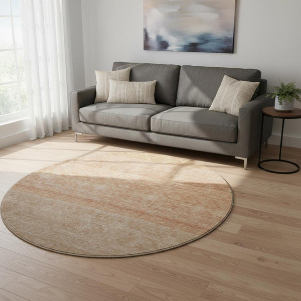 HomeRoots 8' Ombre Round Rug in Rust and Beige - Washable, UV-Protected, Stain-Resistant for Homes & Patios 673798