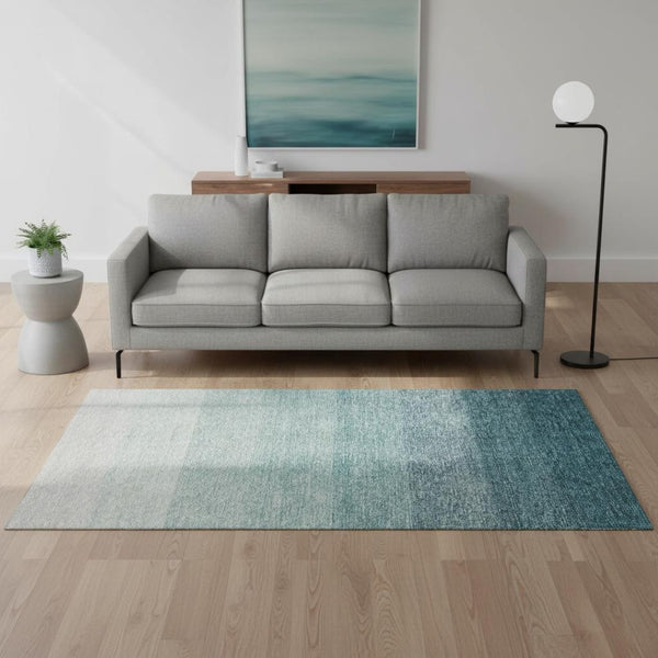 HomeRoots 5' Teal to Ivory Ombre Area Rug - Washable, UV-Protected, Stain-Resistant for Homes with Kids & Pets 673815