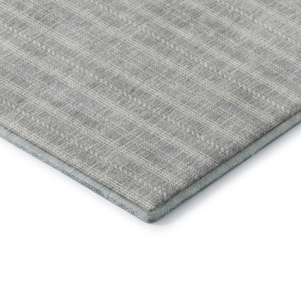 HomeRoots 8' Silver and Ivory Striped Washable Round Rug - Stain-Resistant, UV Protected, Kid & Pet Safe! 673876