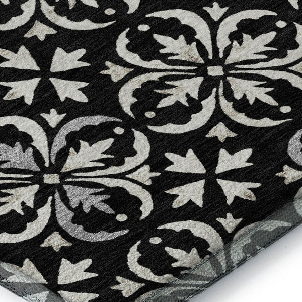HomeRoots 8' X 10' Black And Ivory Floral Area Rug - Stylish, Washable, UV-Protected for High-Traffic Spaces 673907